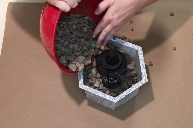 filling planter with river rock