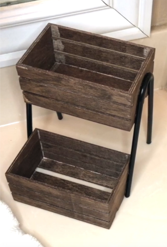 finished bathroom caddy without decorations